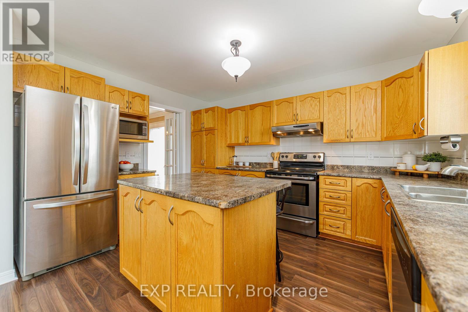 40 Newborough Crescent, Ottawa, Ontario  K2G 6A5 - Photo 9 - X13511580