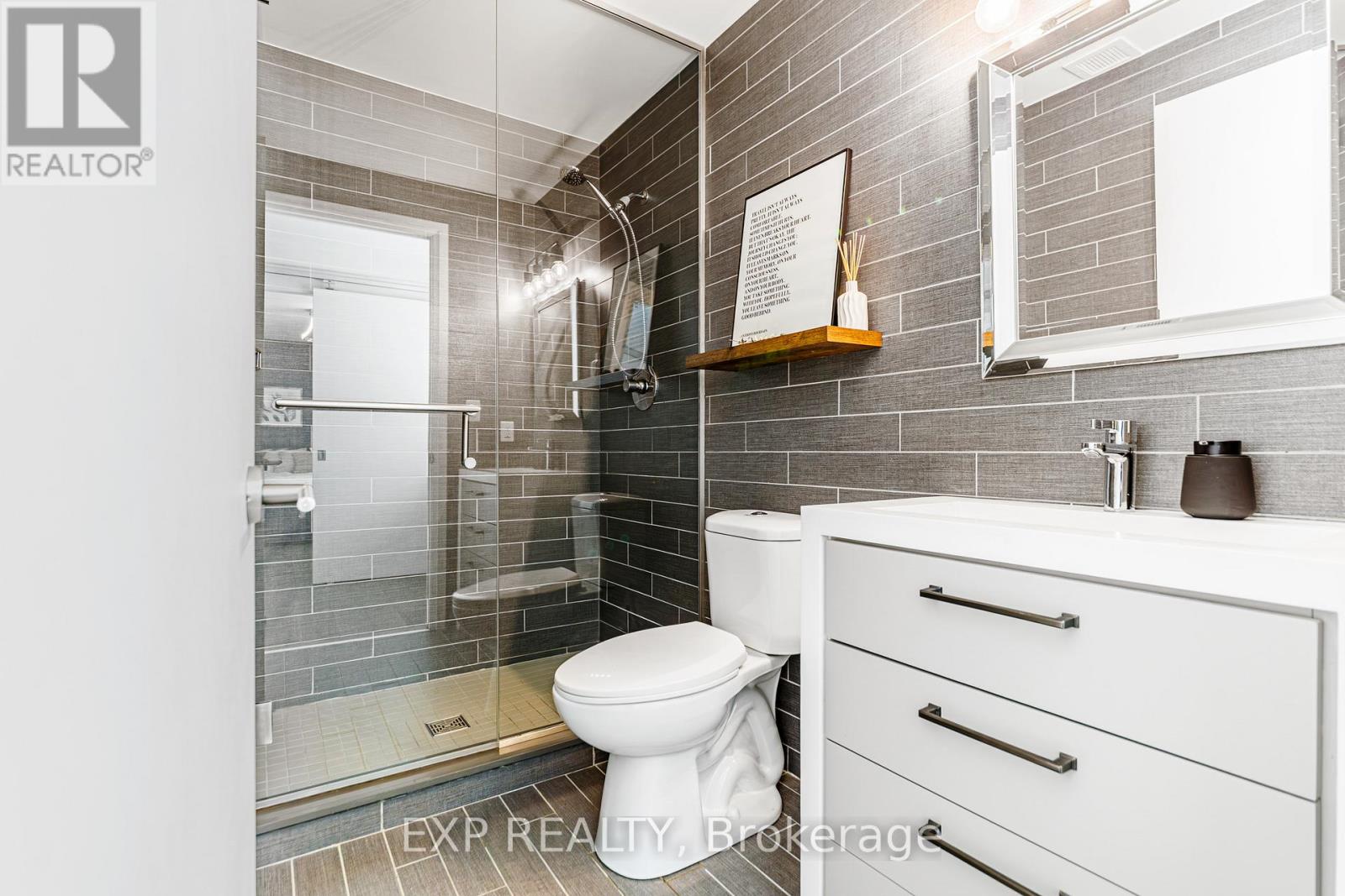 432 Sparks Street, Ottawa, Ontario  K1R 0B3 - Photo 10 - X13511674