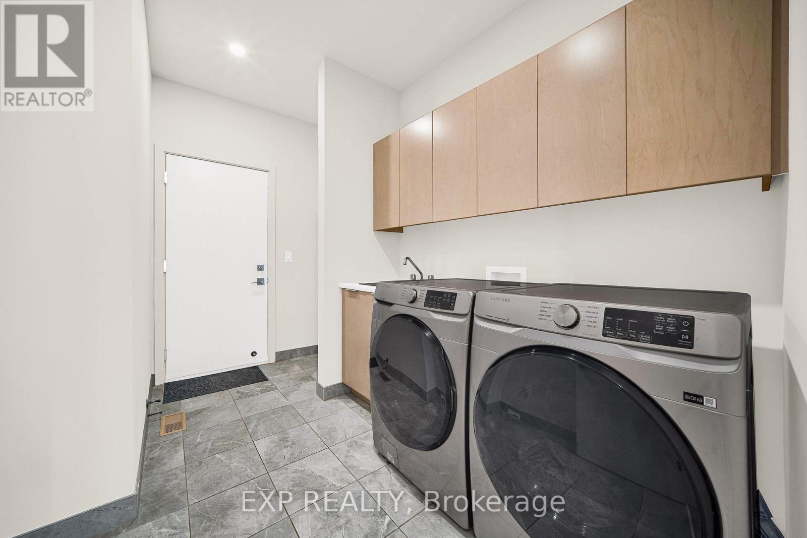 708 Wooler Place, Ottawa, Ontario  K1T 0T6 - Photo 22 - X13511702