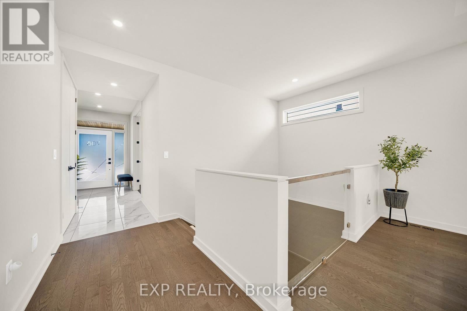 708 Wooler Place, Ottawa, Ontario  K1T 0T6 - Photo 23 - X13511702