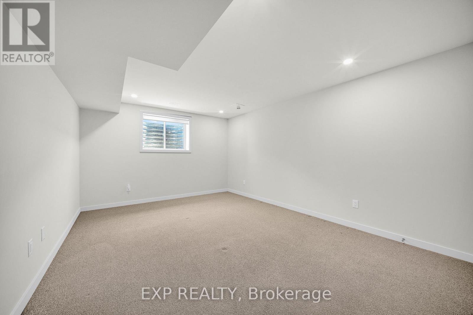 708 Wooler Place, Ottawa, Ontario  K1T 0T6 - Photo 30 - X13511702
