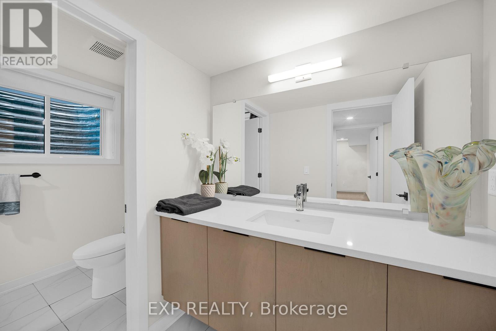 708 Wooler Place, Ottawa, Ontario  K1T 0T6 - Photo 32 - X13511702