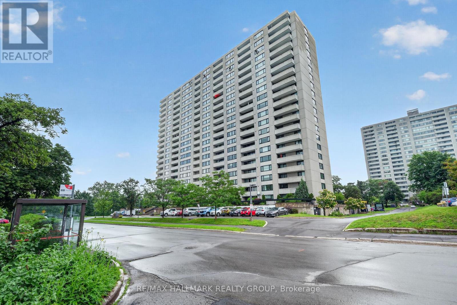 1608 - 265 Poulin Avenue, Ottawa, Ontario  K2B 7Y8 - Photo 1 - X13511712
