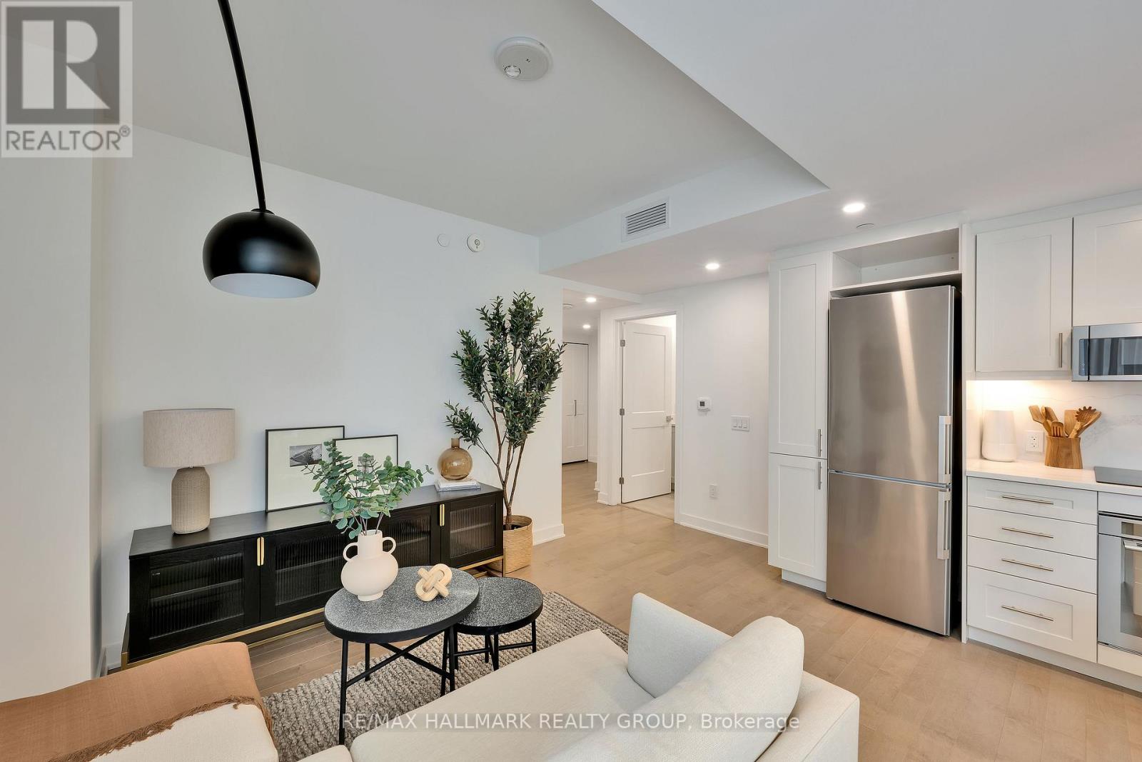 906 - 340 Queen Street, Ottawa, Ontario  K1R 0G1 - Photo 4 - X13511778