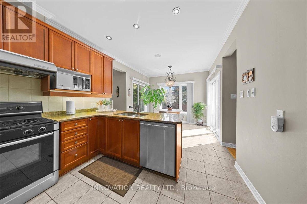 2 Gros Morne Court, Ottawa, Ontario  K2M 2W7 - Photo 13 - X13511906