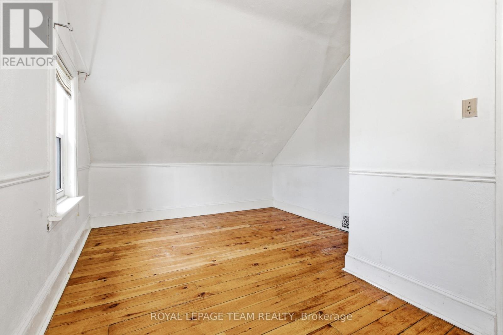 910 Pinecrest Road, Ottawa, Ontario  K2B 6B3 - Photo 27 - X13512034