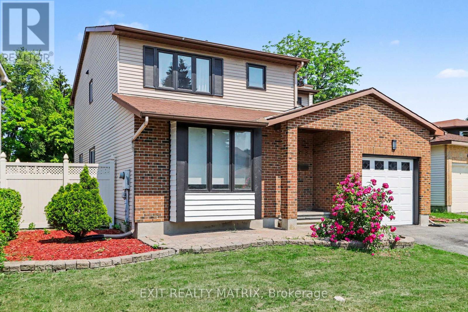 383 Viewmount Drive, Ottawa, Ontario  K2E 7R9 - Photo 1 - X13512058