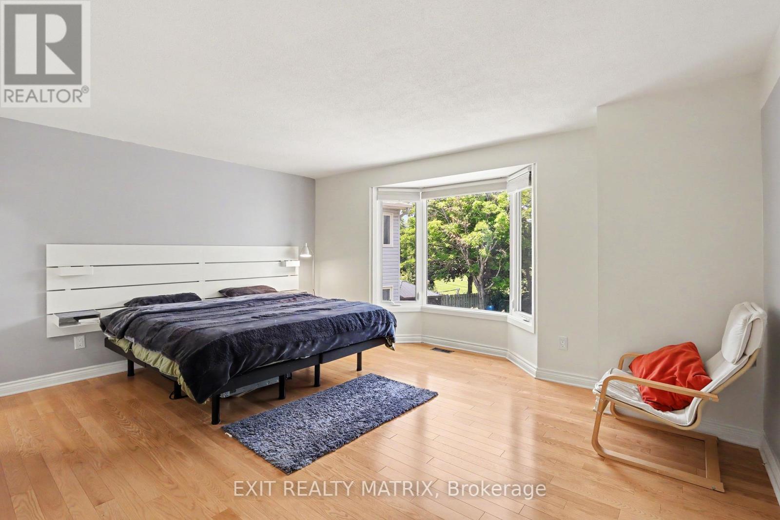383 Viewmount Drive, Ottawa, Ontario  K2E 7R9 - Photo 11 - X13512058