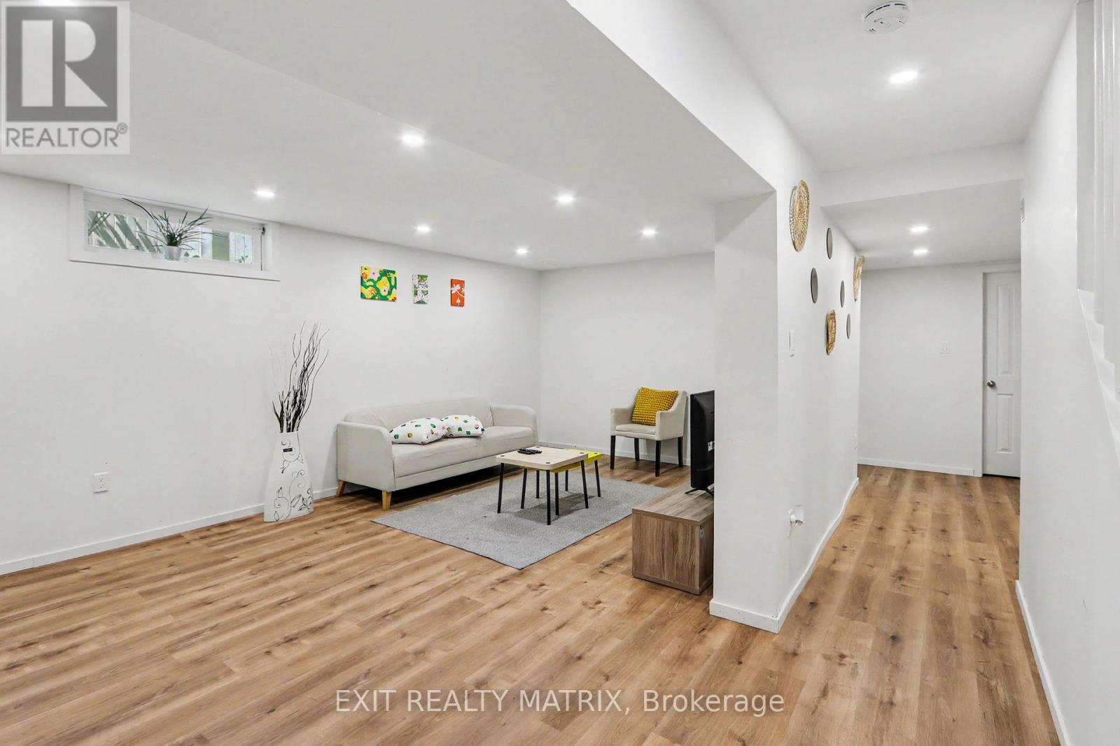 383 Viewmount Drive, Ottawa, Ontario  K2E 7R9 - Photo 18 - X13512058