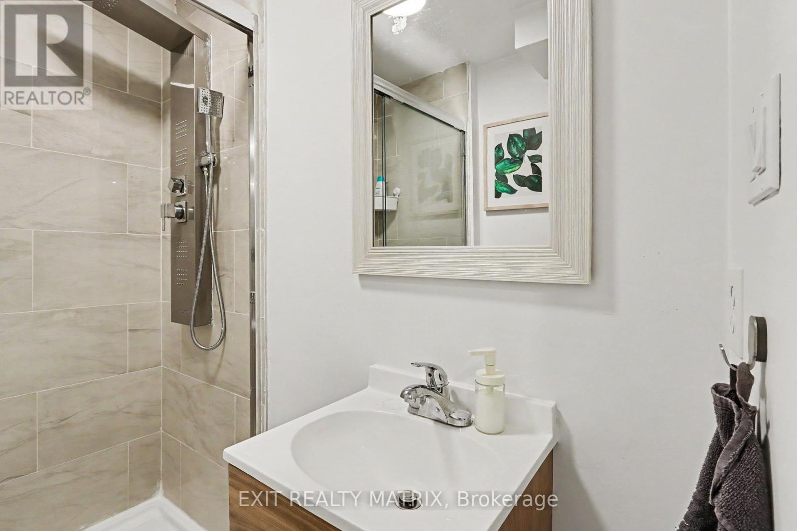 383 Viewmount Drive, Ottawa, Ontario  K2E 7R9 - Photo 23 - X13512058