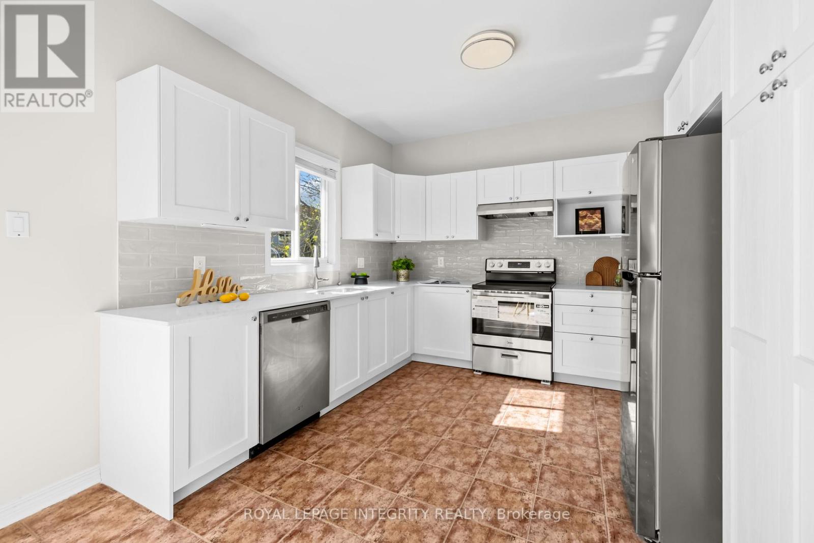 4 Tamarack Place N, Ottawa, Ontario  K2J 4R3 - Photo 12 - X13512104