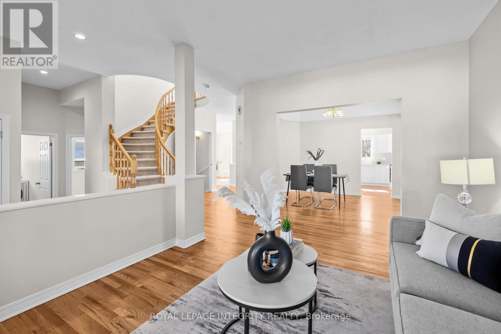4 Tamarack Place N, Ottawa, Ontario  K2J 4R3 - Photo 4 - X13512104