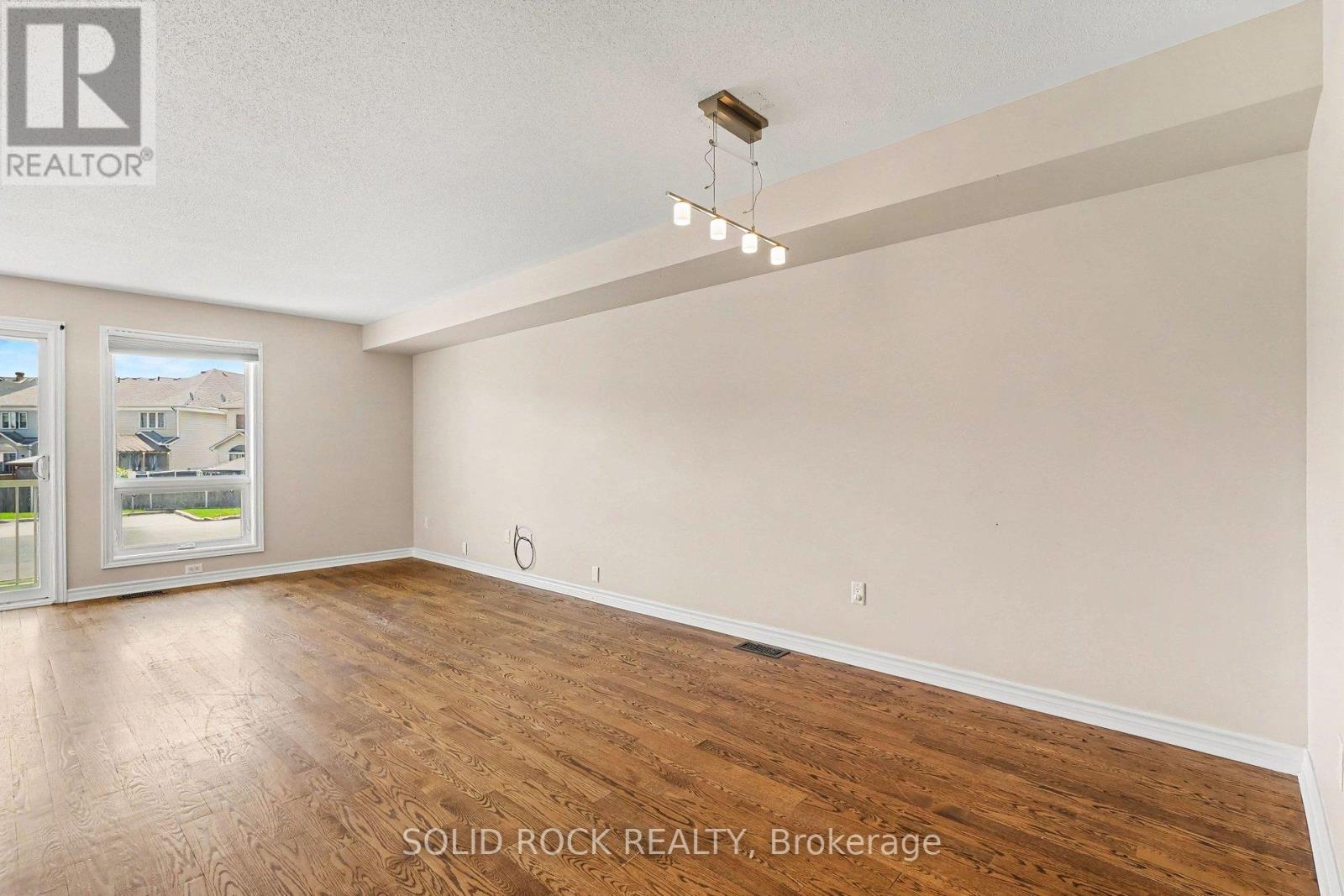 620 Lakeridge Drive, Ottawa, Ontario  K4A 0H4 - Photo 4 - X13512112