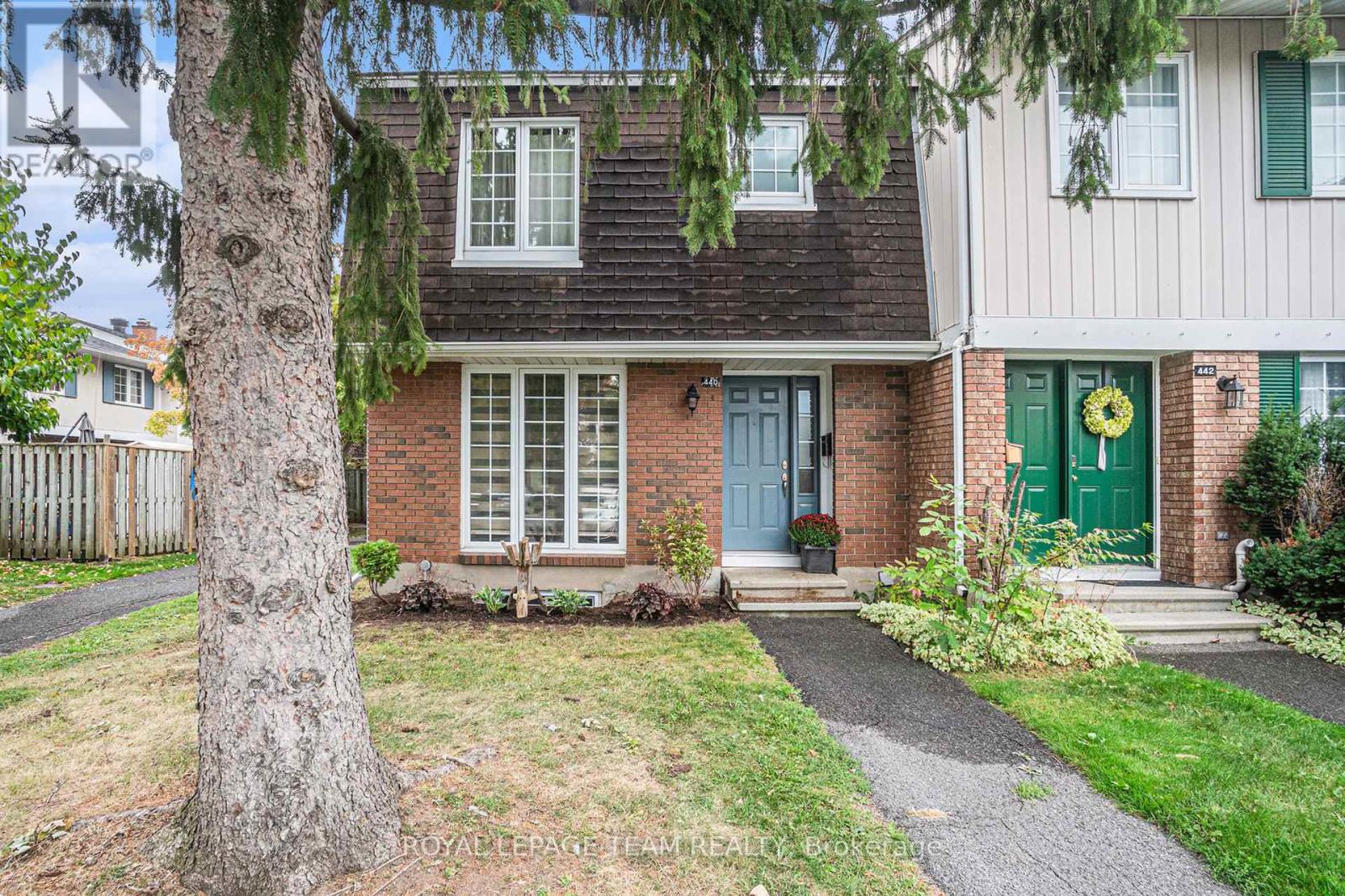 440 Kintyre Private, Ottawa, Ontario  K2C 3M9 - Photo 1 - X13512128