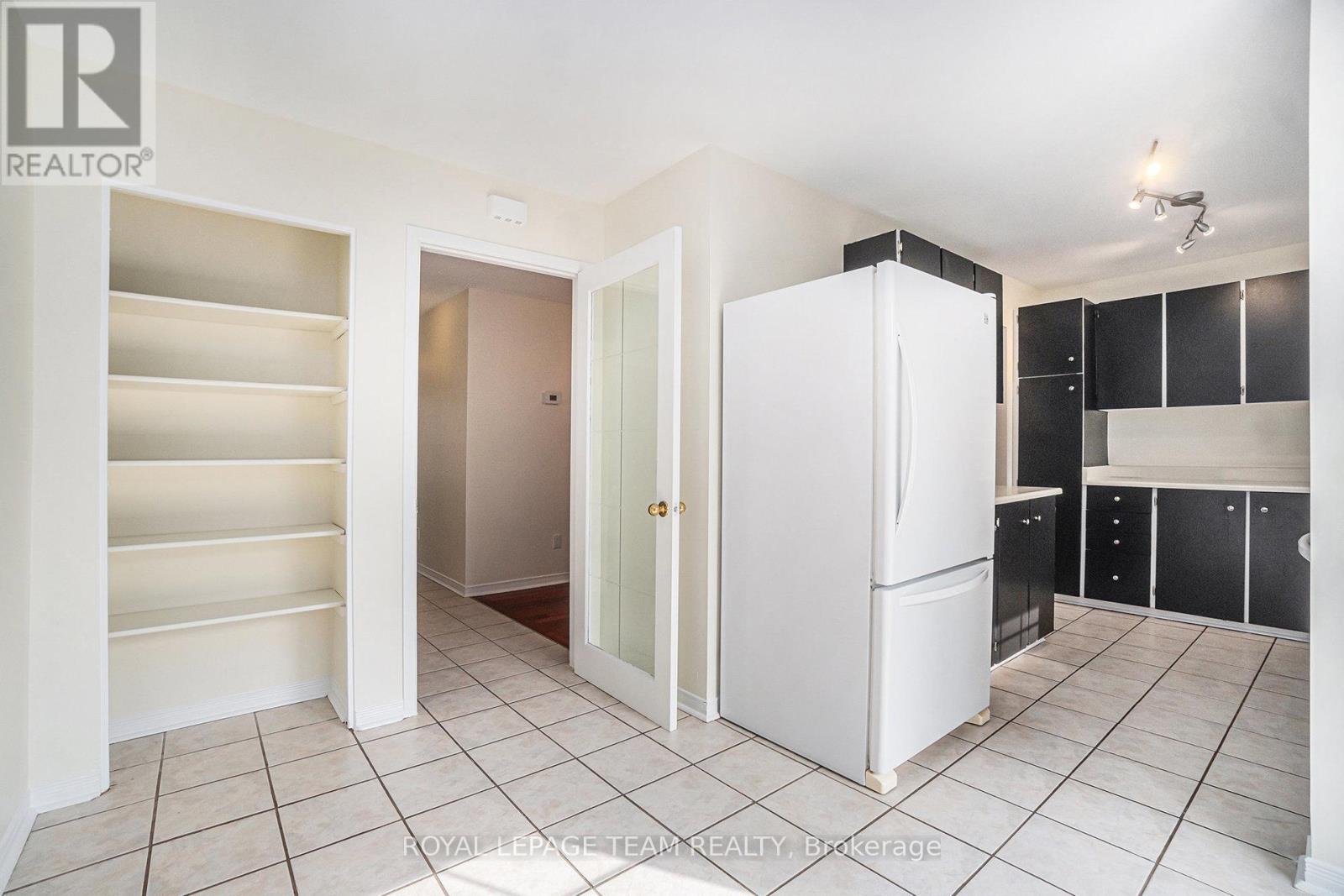 440 Kintyre Private, Ottawa, Ontario  K2C 3M9 - Photo 9 - X13512128