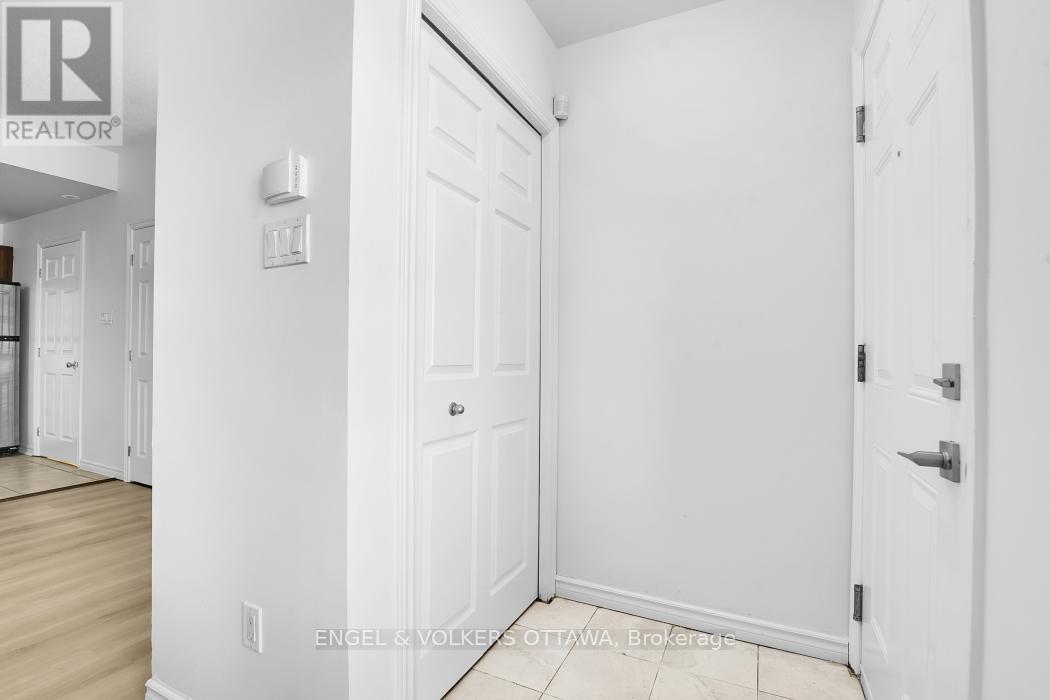 5 - 165 Waterbridge Drive, Ottawa, Ontario  K2G 7G3 - Photo 2 - X13512238