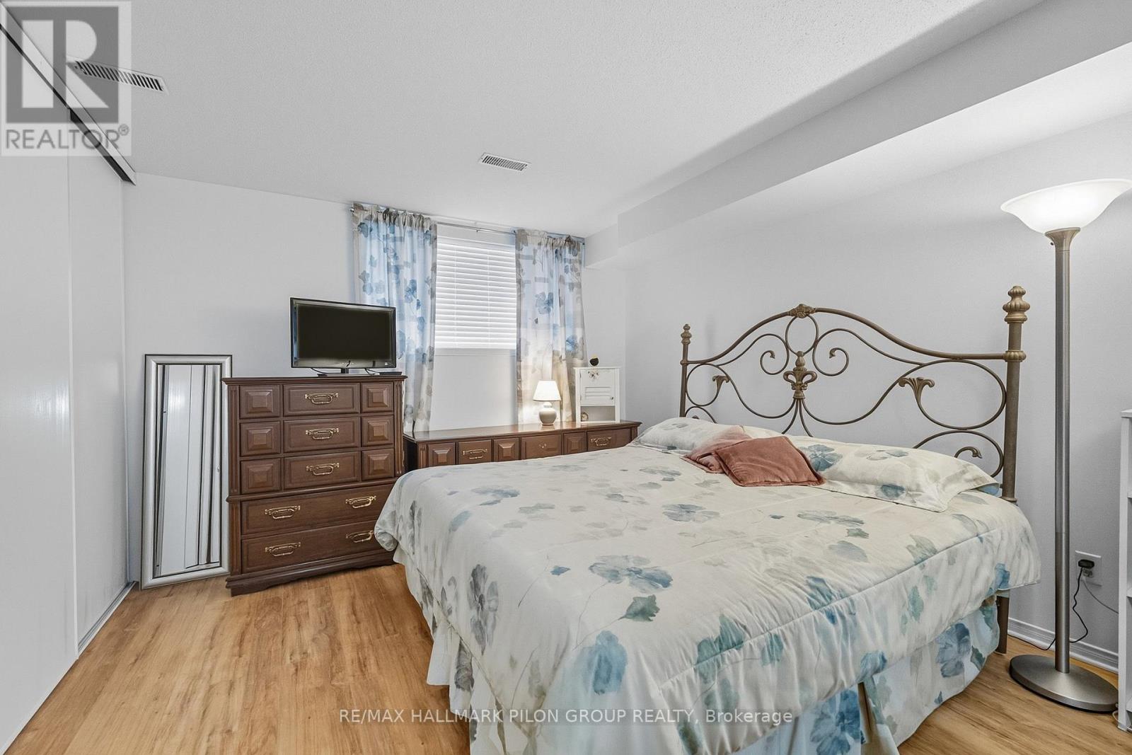 10 Lakepointe Drive, Ottawa, Ontario  K4A 5E3 - Photo 12 - X13512248