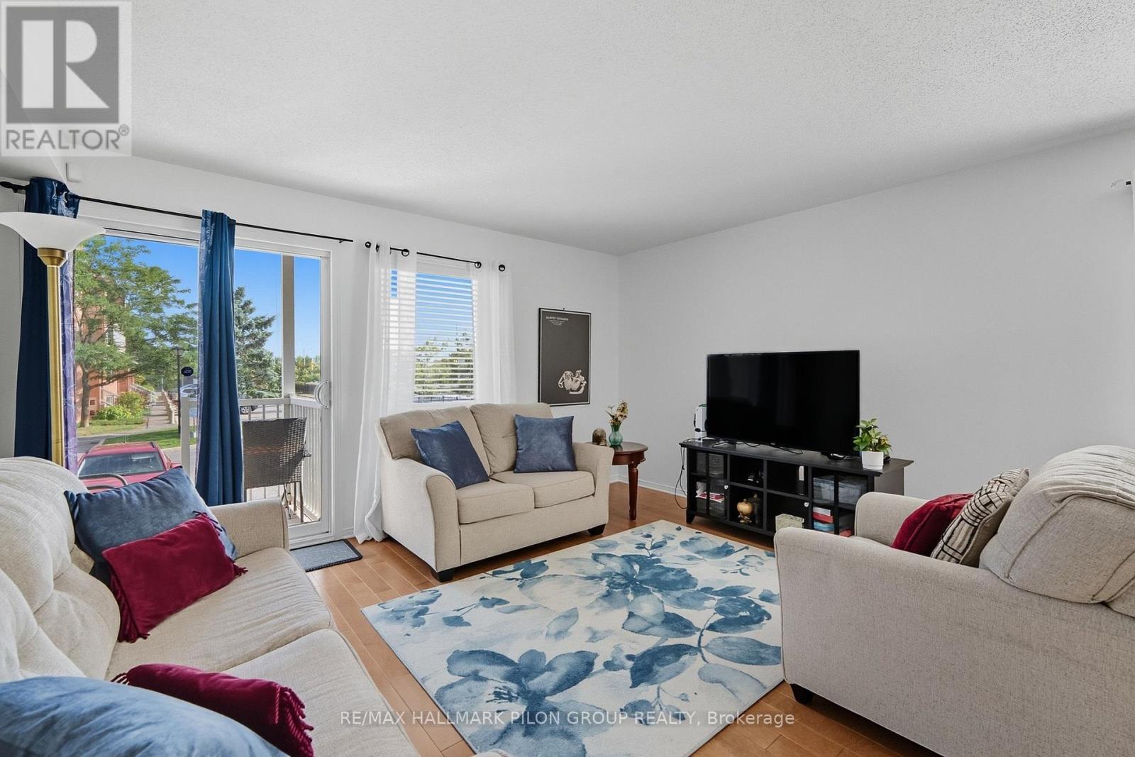 10 Lakepointe Drive, Ottawa, Ontario  K4A 5E3 - Photo 3 - X13512248