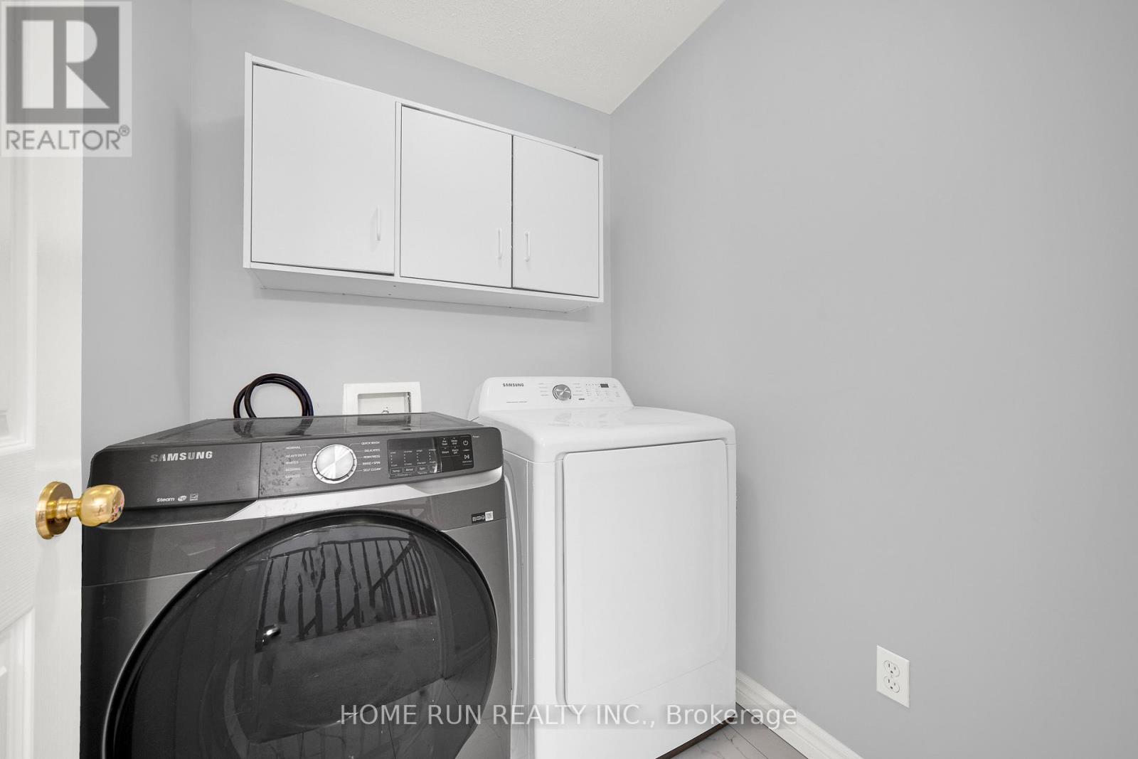 10 Pavona Street, Ottawa, Ontario  K2G 6T2 - Photo 38 - X13512304