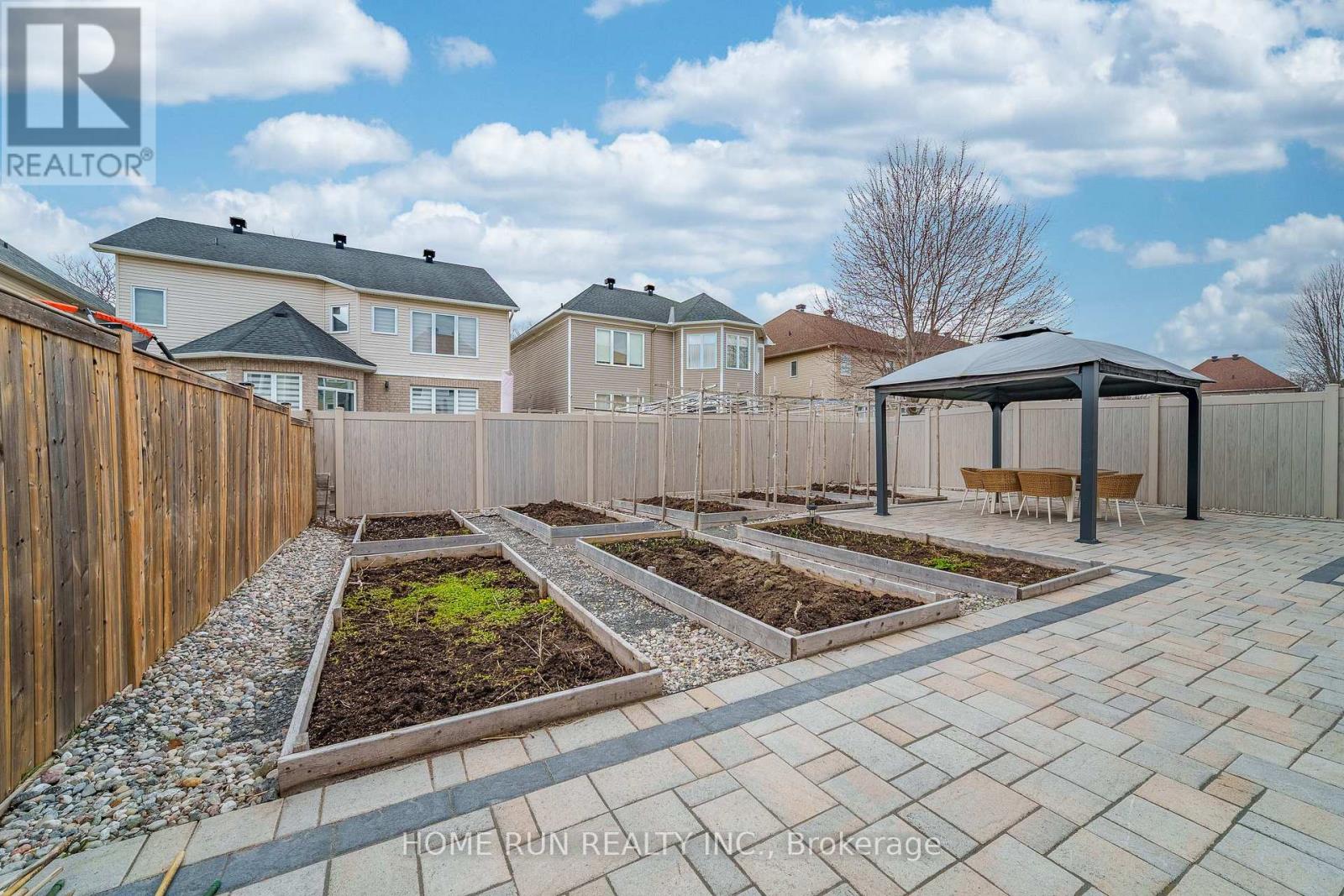 10 Pavona Street, Ottawa, Ontario  K2G 6T2 - Photo 42 - X13512304