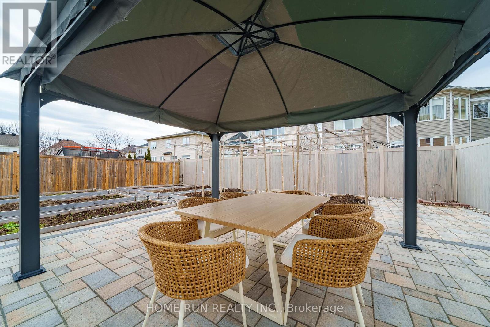 10 Pavona Street, Ottawa, Ontario  K2G 6T2 - Photo 43 - X13512304