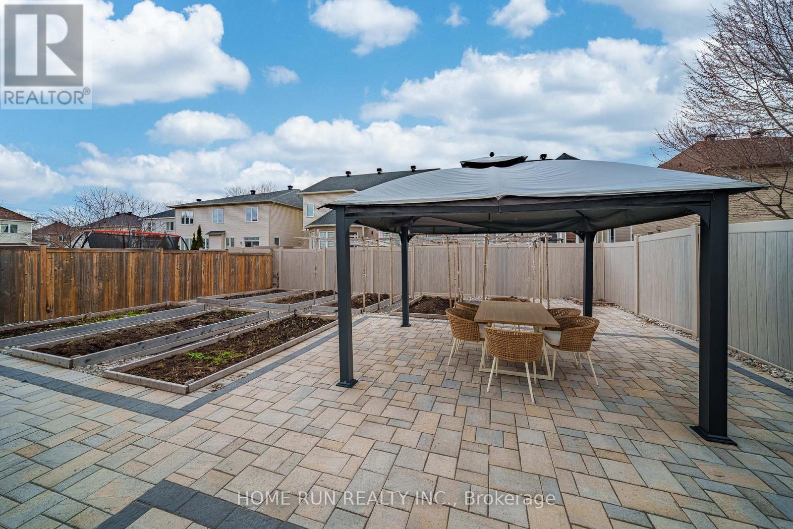 10 Pavona Street, Ottawa, Ontario  K2G 6T2 - Photo 45 - X13512304