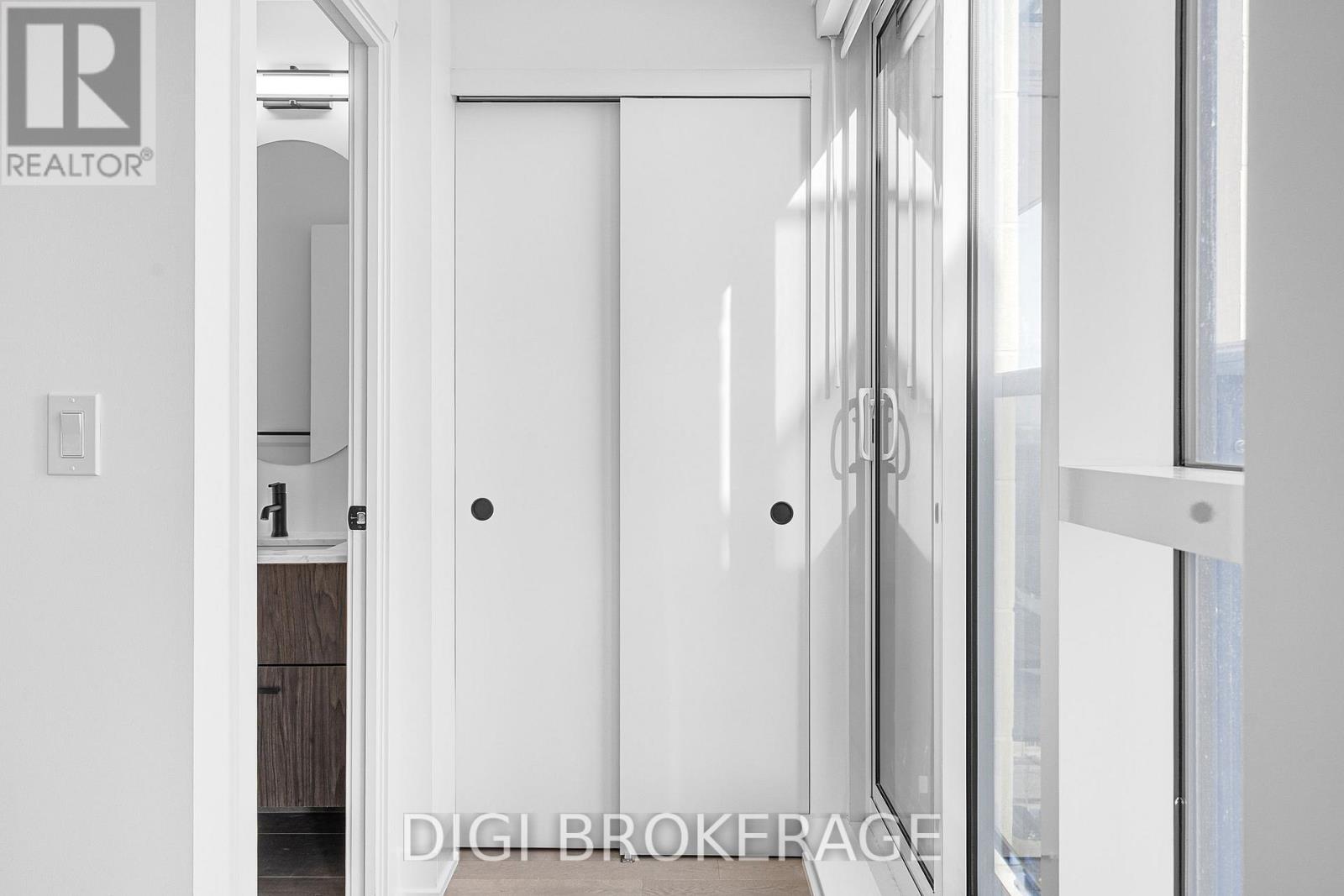 1001 - 560 Rideau Street, Ottawa, Ontario  K1N 5Z8 - Photo 12 - X13512344