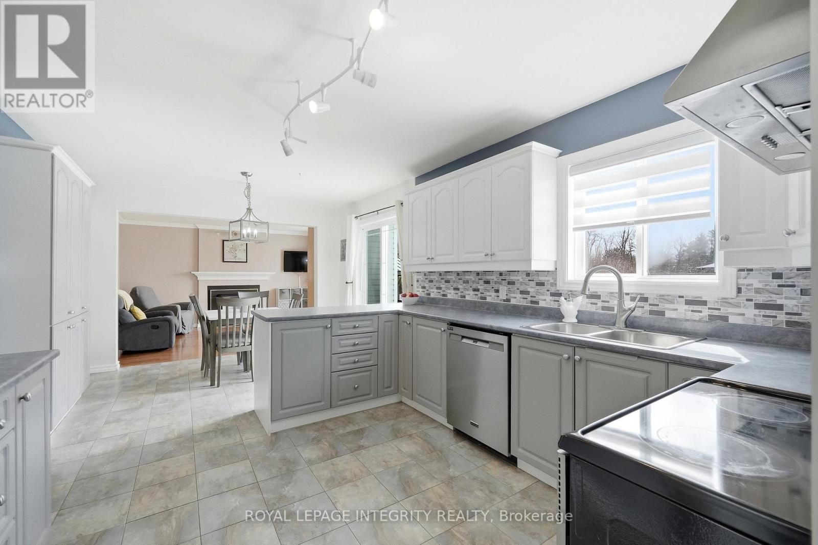 675 Potvin Avenue, Clarence-Rockland, Ontario  K4K 1H2 - Photo 15 - X13512356