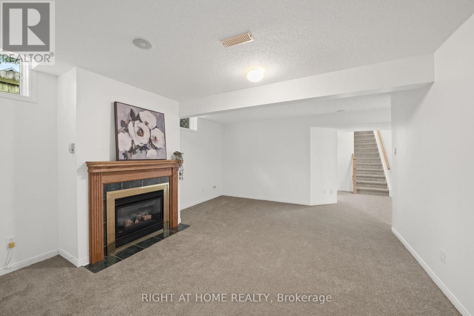 120 Grandpark Circle, Ottawa, Ontario  K1G 6R5 - Photo 23 - X13512368