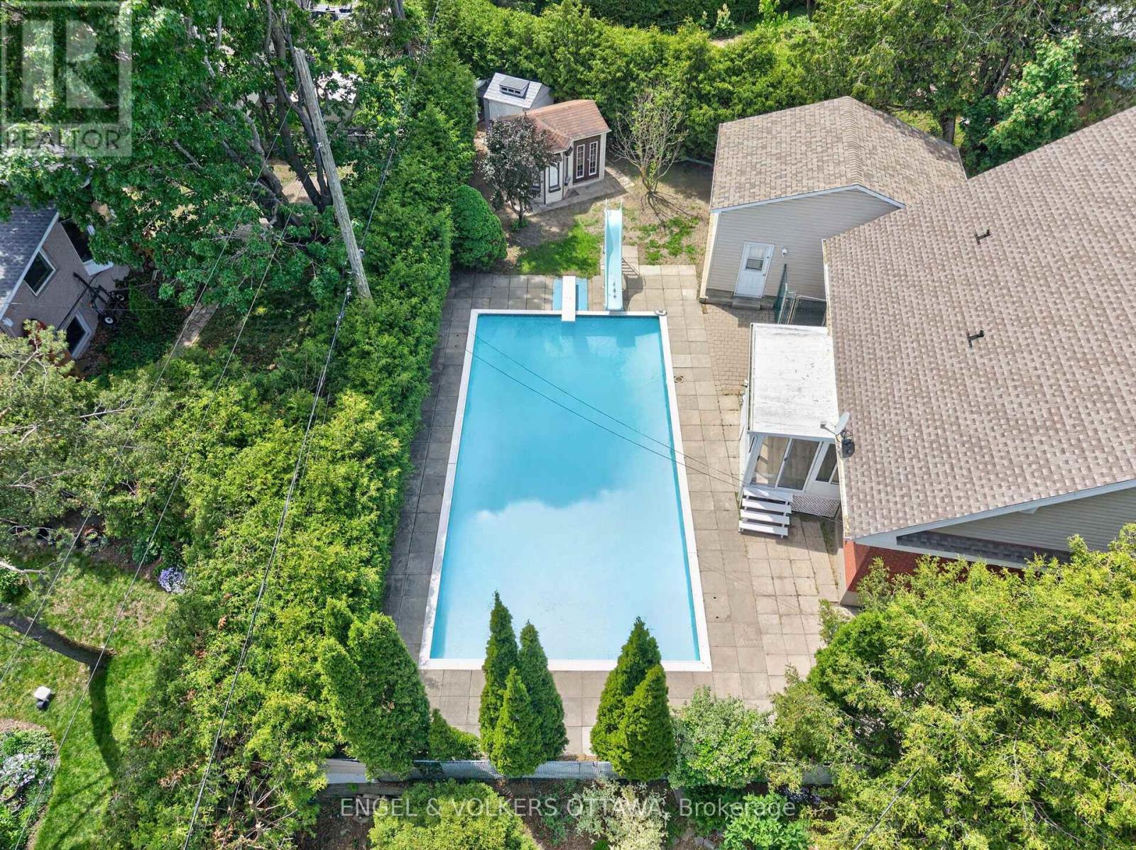 1862 Sharel Drive, Ottawa, Ontario  K1H 6W4 - Photo 30 - X13512638