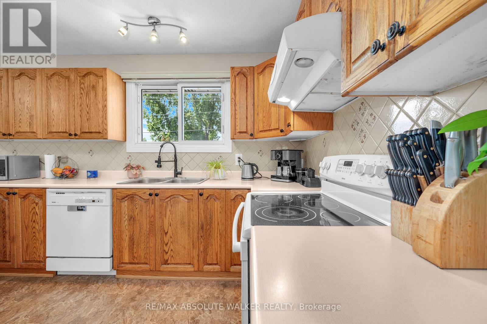337 Roxdale Avenue, Ottawa, Ontario  K1E 1T9 - Photo 20 - X13512672