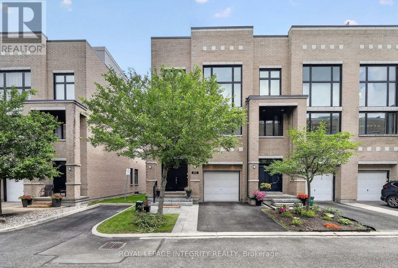 812 Petra Private, Ottawa, Ontario  K2T 0G3 - Photo 1 - X13513164