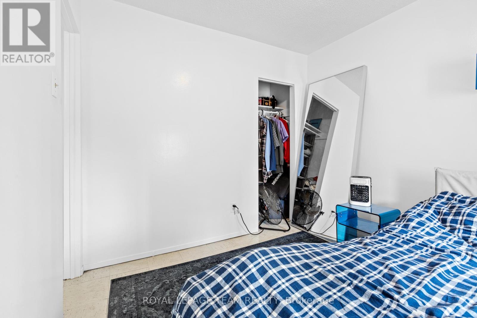 B - 53-1/2 Champagne Avenue, Ottawa, Ontario  K1S 4P1 - Photo 10 - X13513576