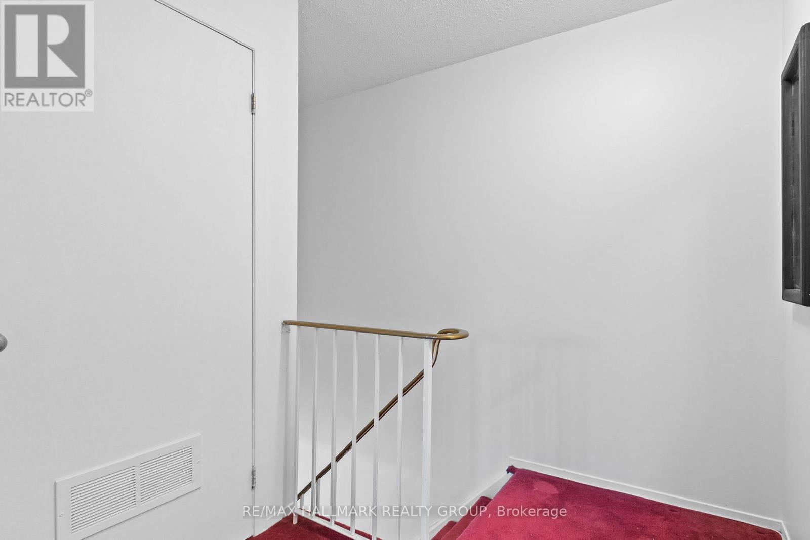 8 - 520 Fenerty Court, Ottawa, Ontario  K2L 3B1 - Photo 13 - X13513674