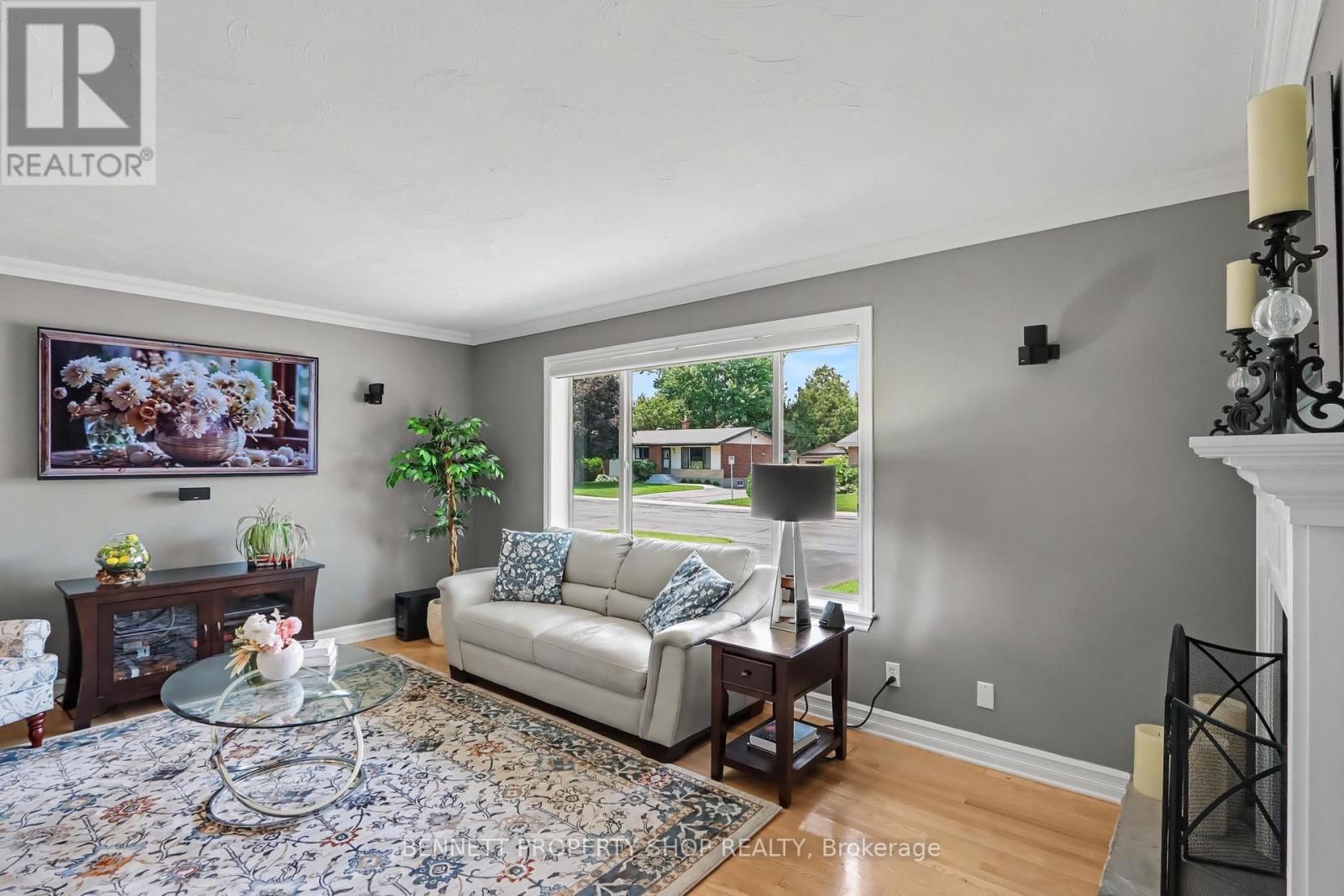 28 Majestic Drive, Ottawa, Ontario  K2G 1C7 - Photo 4 - X13513690