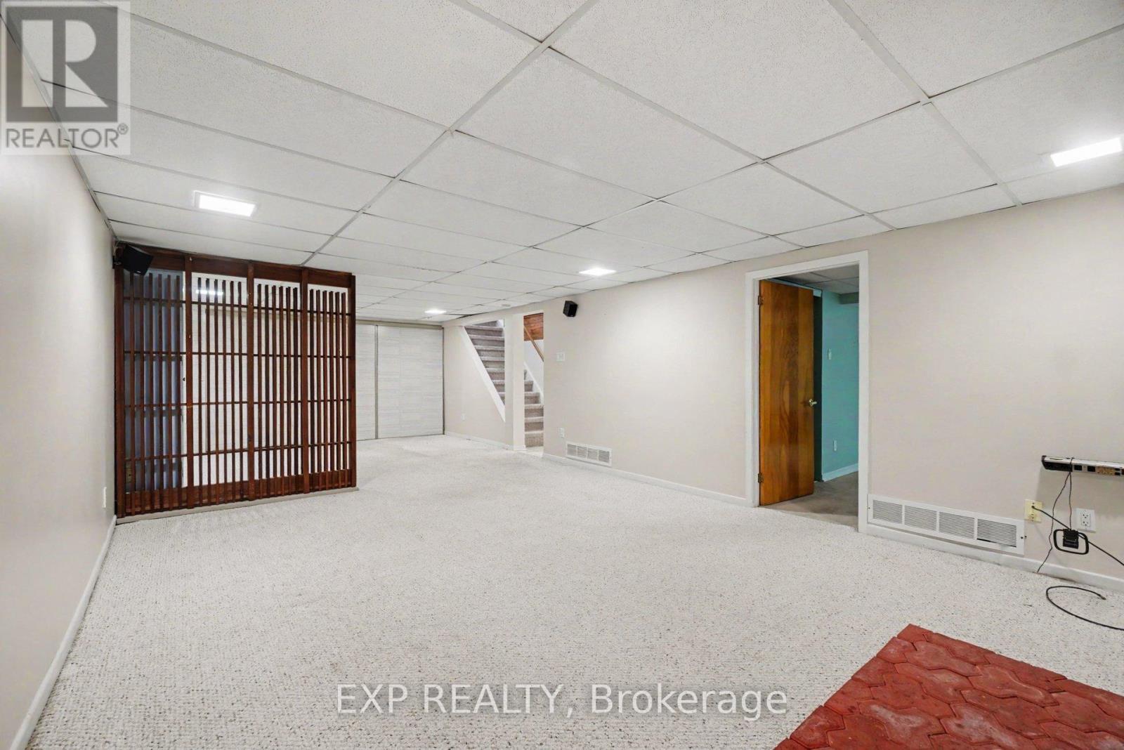1021 Cadboro Road, Ottawa, Ontario  K1J 8C8 - Photo 35 - X13513846