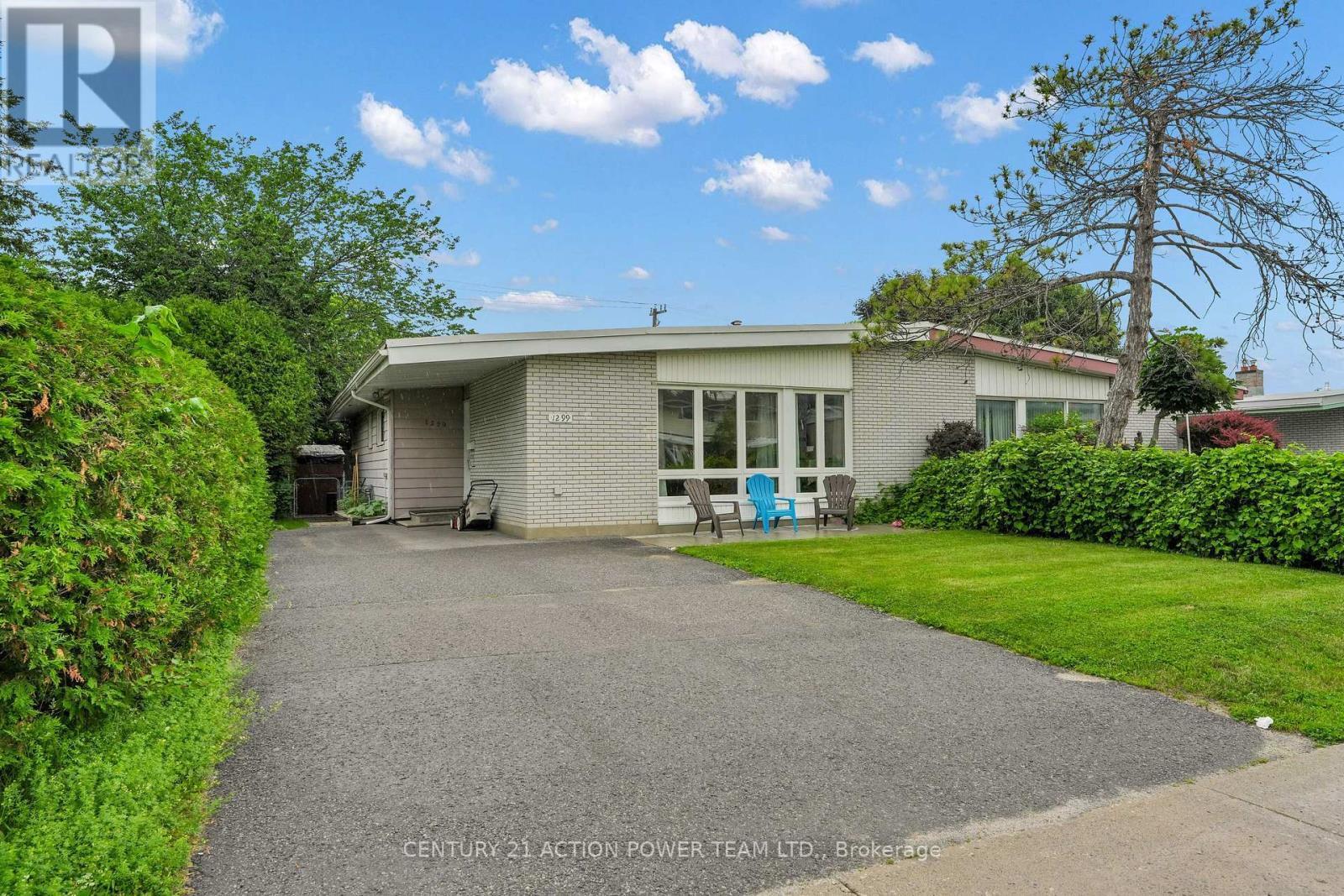 1299 Meadowlands Drive E, Ottawa, Ontario  K2E 6K4 - Photo 1 - X13513898