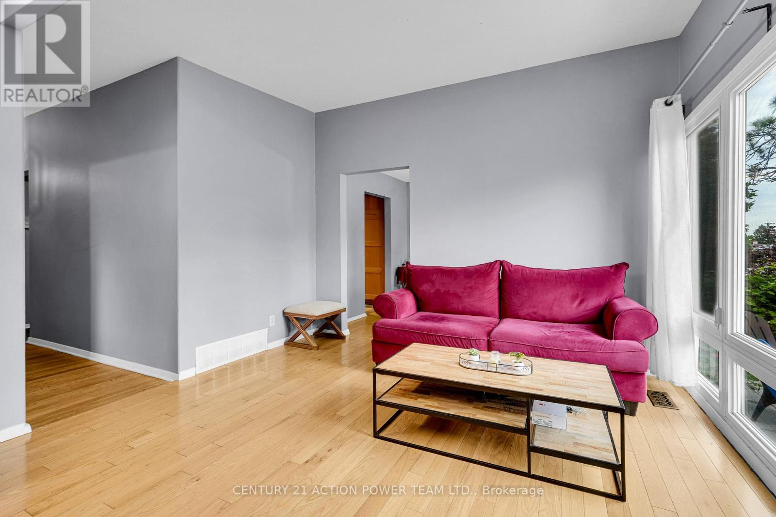 1299 Meadowlands Drive E, Ottawa, Ontario  K2E 6K4 - Photo 8 - X13513898