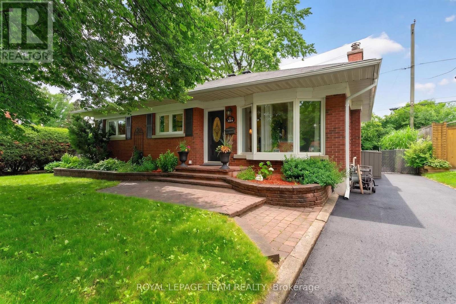 1144 Cline Crescent, Ottawa, Ontario  K2C 2P2 - Photo 1 - X13513930
