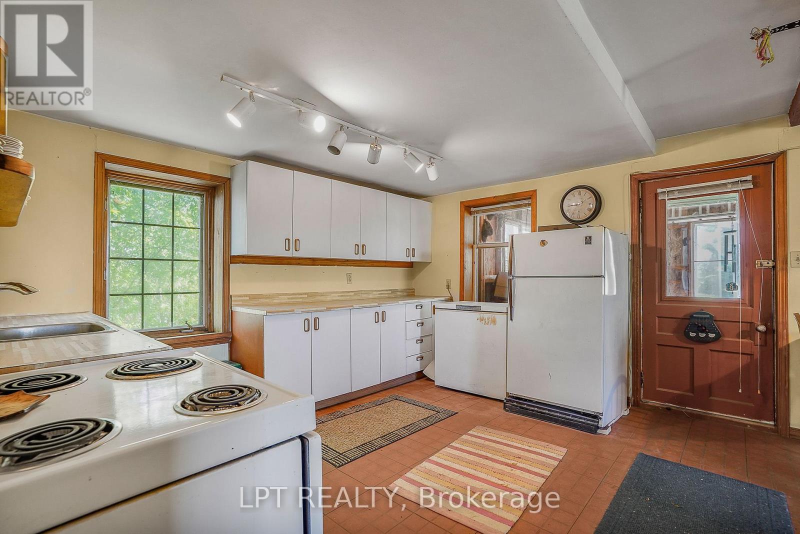 3515 Greenlane Road, East Hawkesbury, Ontario  K6A 2R2 - Photo 4 - X13514052