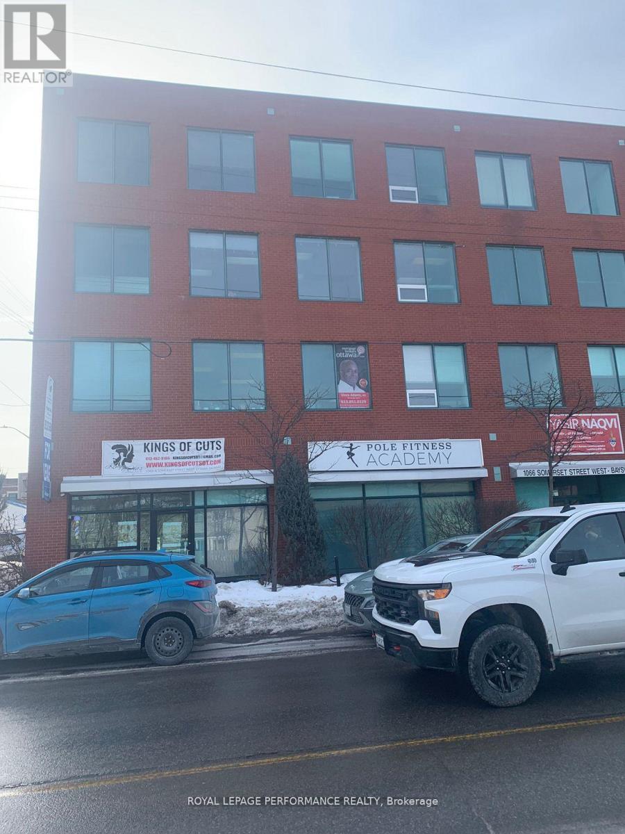 402 - 1066 Somerset Street W, Ottawa, Ontario  K1Y 3C5 - Photo 1 - X13514062