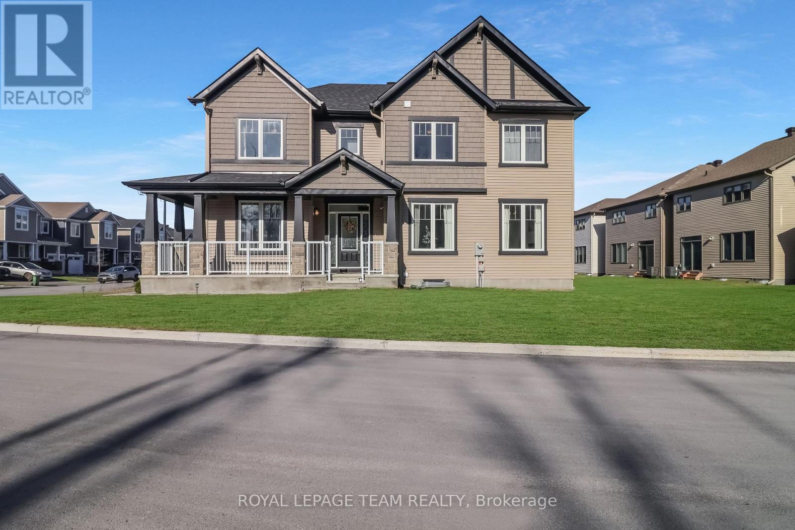 647 Cygnus Street, Ottawa, Ontario  K2J 7A9 - Photo 1 - X13514330