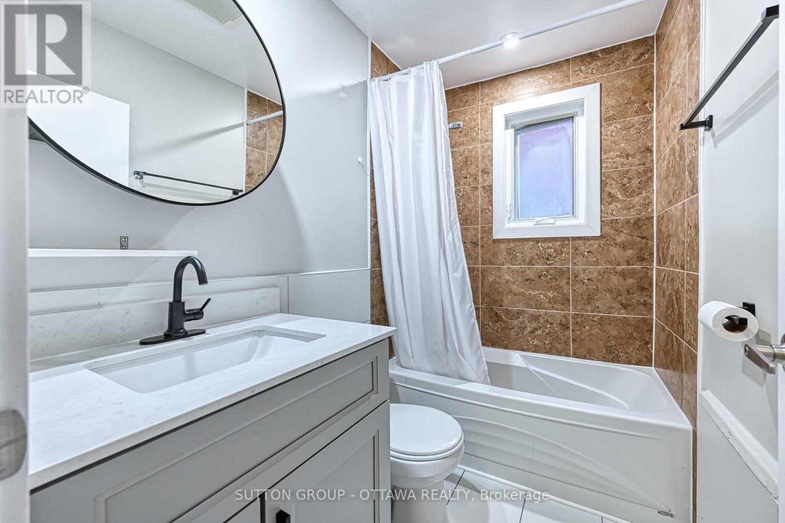 154-156 Dagmar Avenue, Ottawa, Ontario  K1L 5T2 - Photo 16 - X13514334