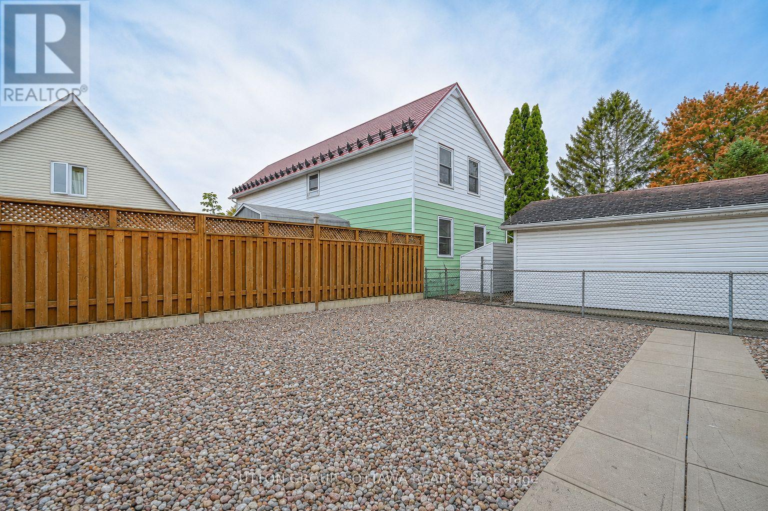154-156 Dagmar Avenue, Ottawa, Ontario  K1L 5T2 - Photo 32 - X13514334