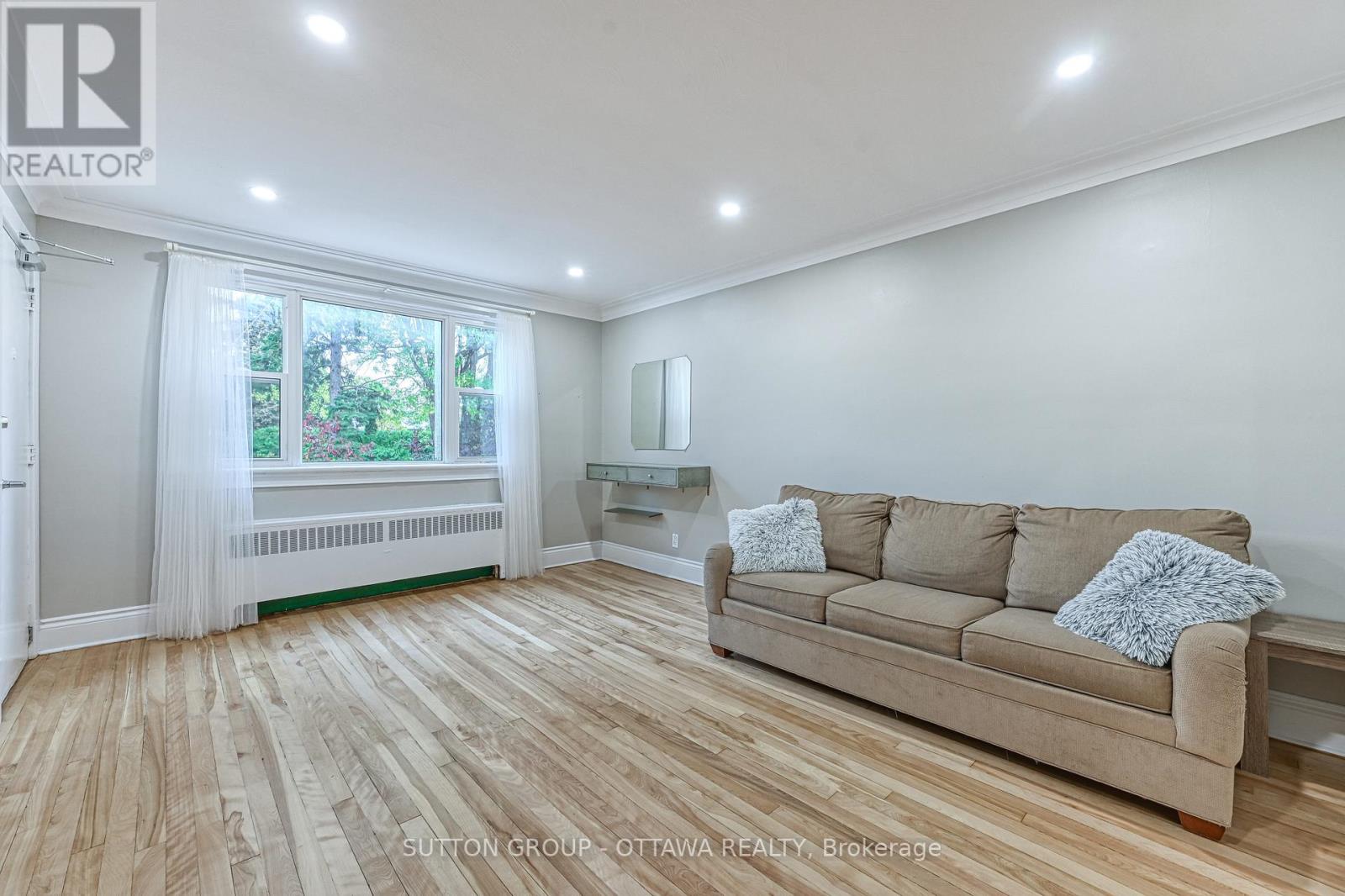 154-156 Dagmar Avenue, Ottawa, Ontario  K1L 5T2 - Photo 6 - X13514378