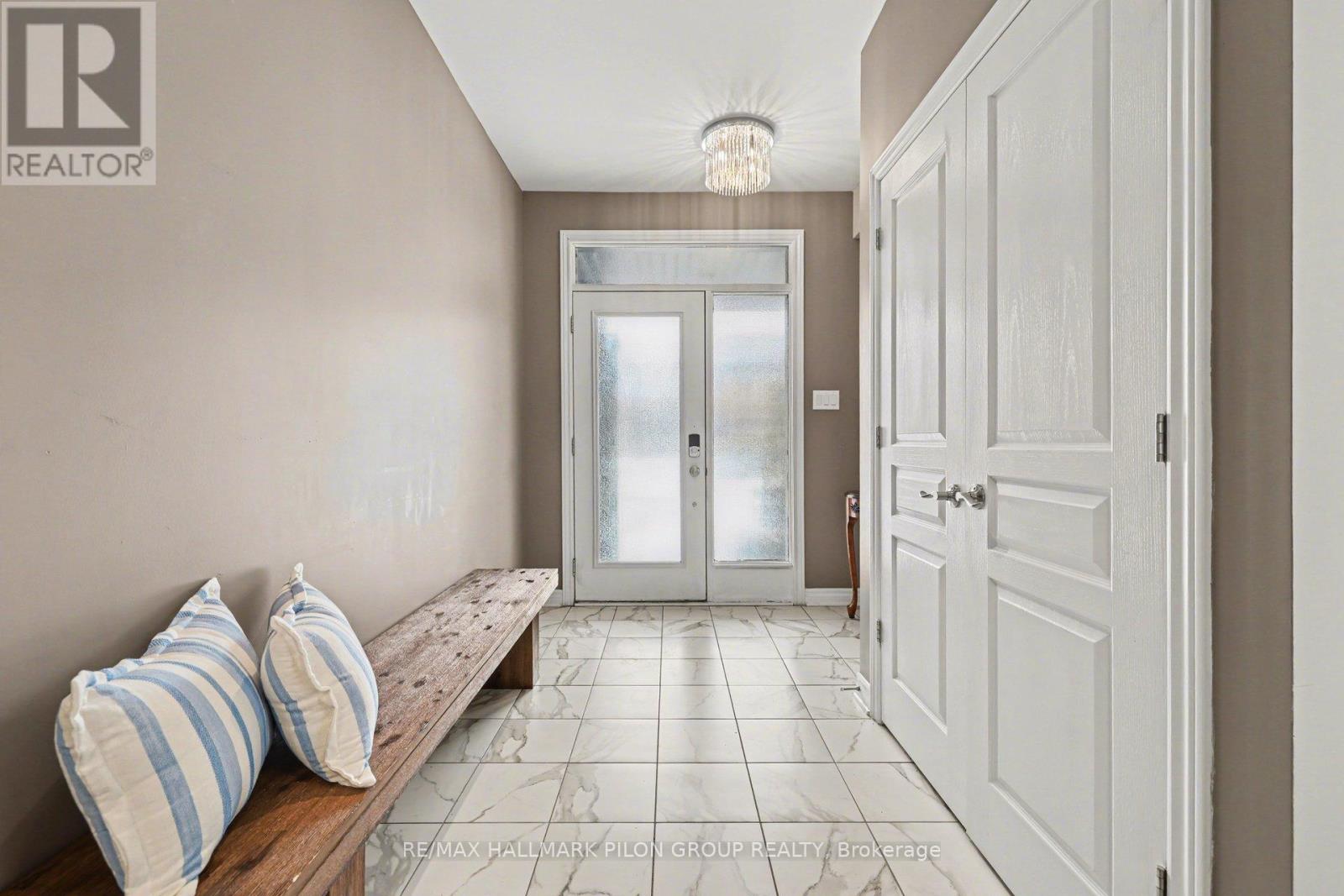 266 Shinleaf Crescent, Ottawa, Ontario  K1W 0J2 - Photo 11 - X13514408