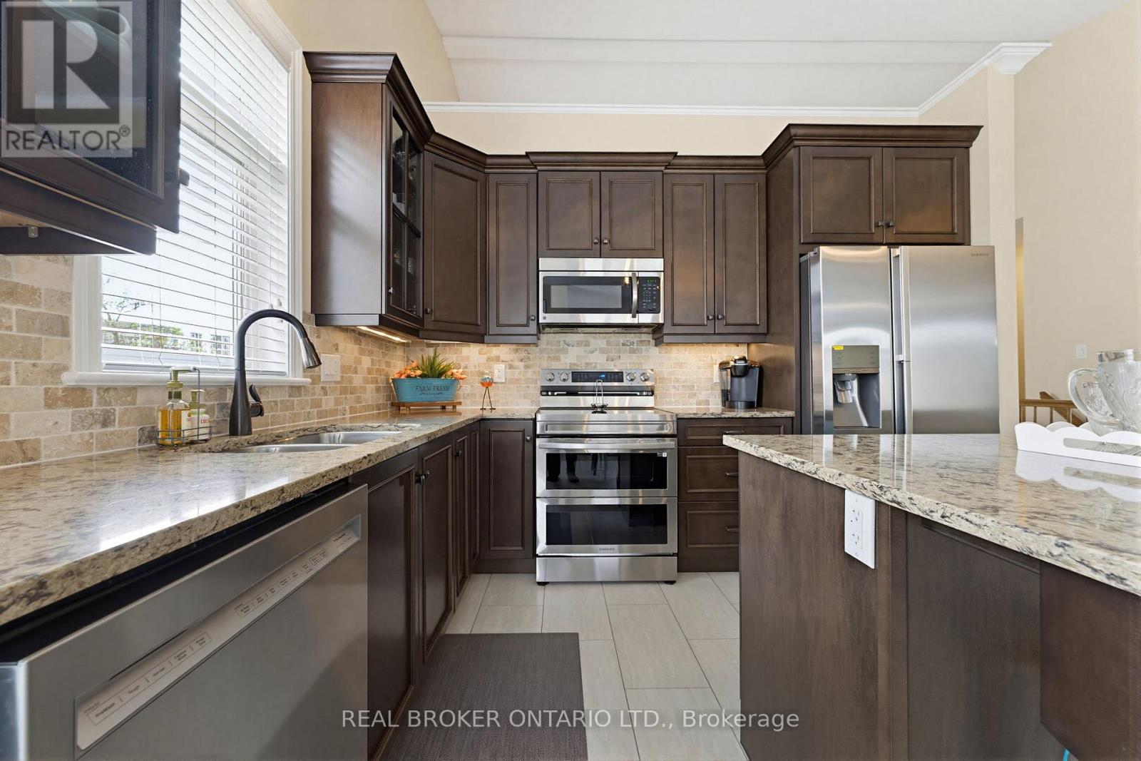341 Bobolink Ridge, Ottawa, Ontario  K2V 0B9 - Photo 11 - X13514638