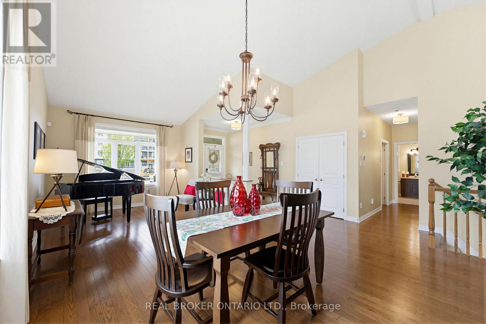 341 Bobolink Ridge, Ottawa, Ontario  K2V 0B9 - Photo 7 - X13514638