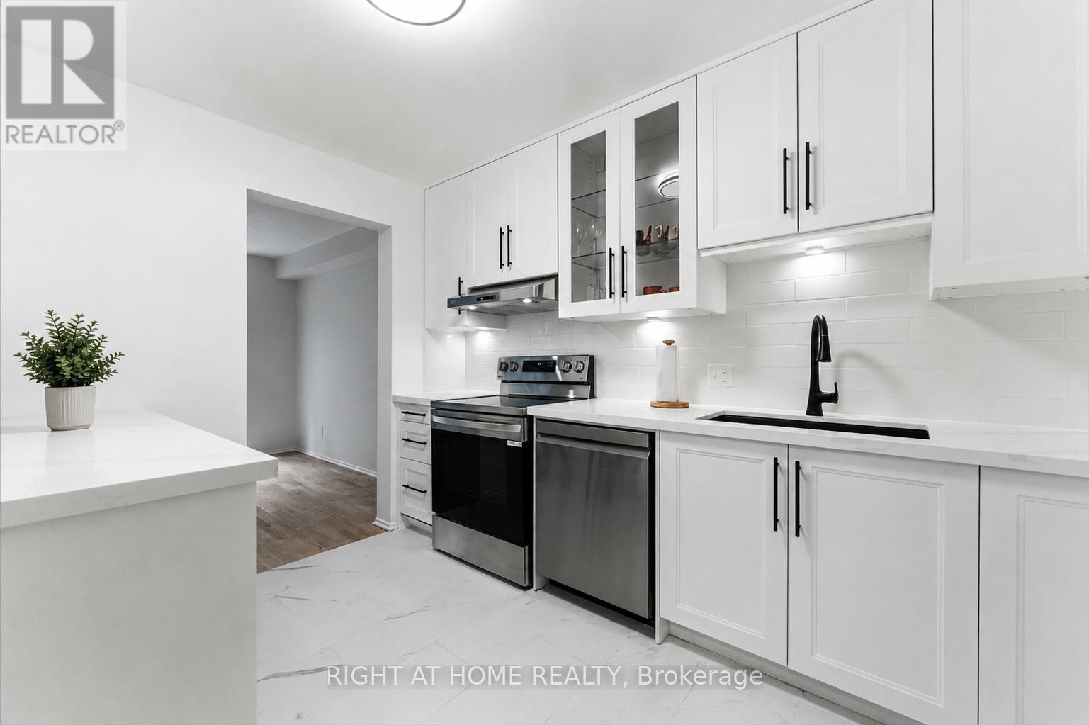 178 Presland Road, Ottawa, Ontario  K1K 4J7 - Photo 6 - X13515126