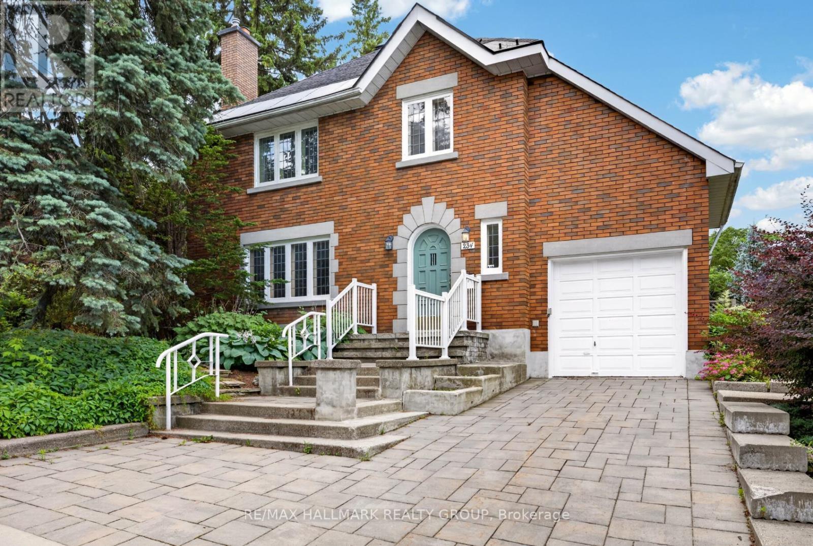 234 Old Irving Place, Ottawa, Ontario  K1Y 1Z8 - Photo 1 - X13515160